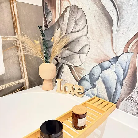 Stilvolles Boho-apartment Nahe Mainz Mit Balkon & Parkplatz *